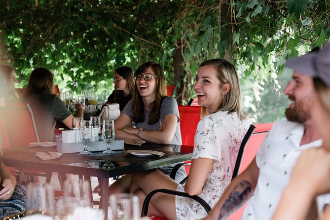 Wine Tasting on Ile d'Orleans - How to decide if you should shop for bottles