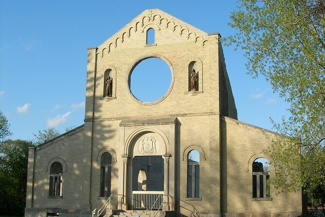 Winnipeg's Most Haunted: a Smartphone Audio Ghost Tour - Should you book Winnipeg’s Most Haunted smartphone audio tour?