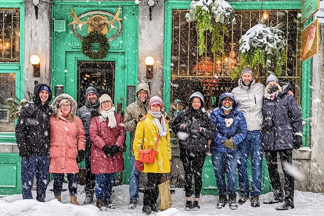Winter Express: Old Montreal Highlights Walking Tour - The winter walk style: small group, mostly outside, lots of guidance