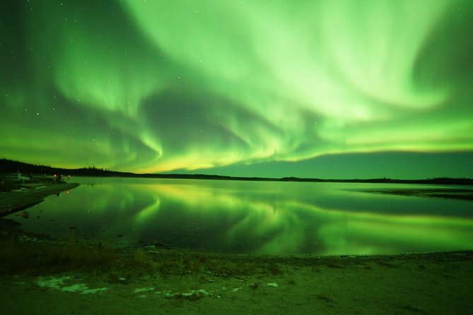 Yellowknife Tours - Aurora by bus - Pickup Timing, Darkness, and Why It Can Make or Break the Night