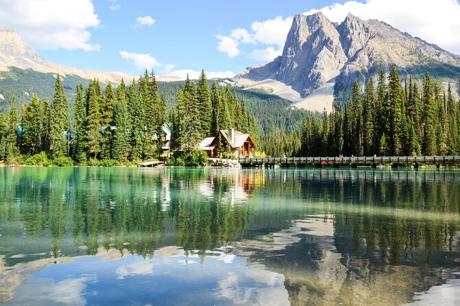 Yoho National Park: Emerald Lake and Takakkaw Falls - Yoho National Park: the setting behind Emerald Lake and Takakkaw Falls