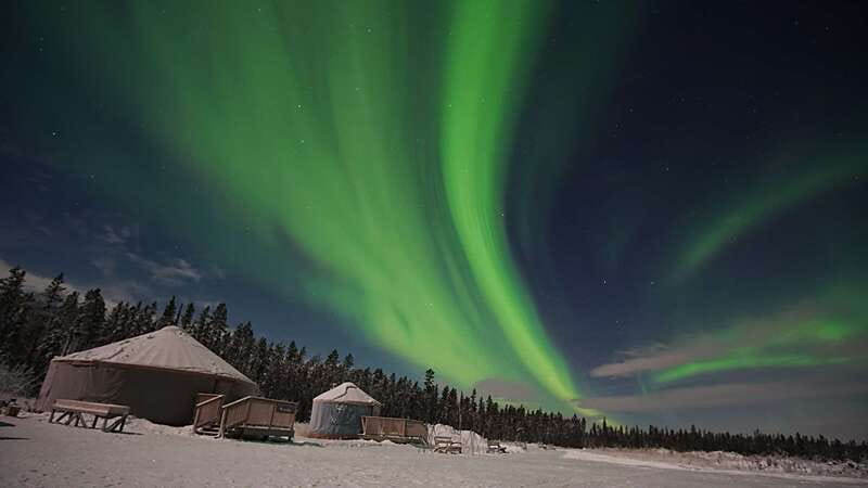 Yukon: Aurora Borealis Late Night Viewing Tour - Getting From Sternwheeler Hotel to the Lights